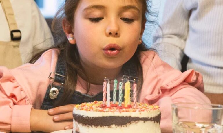 Cumpleaños de manualidades en Bricoteca